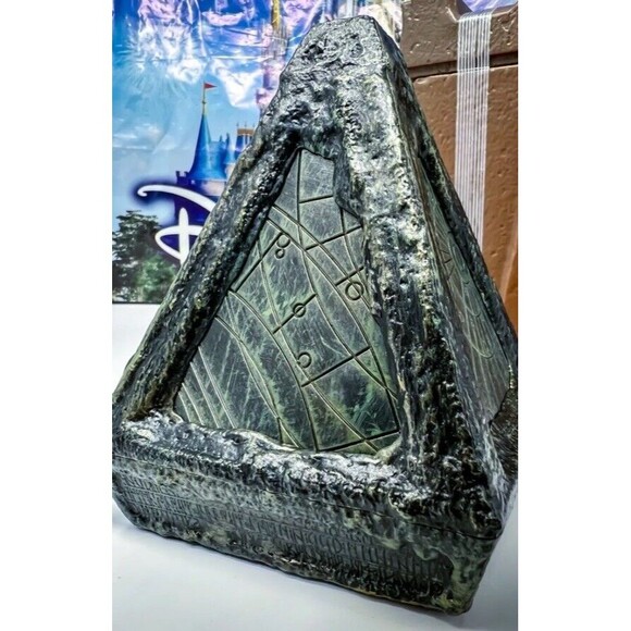 Sith Wayfinder Black Darth Vader Star Wars Galaxy’s Edge Dok Ondars 2024… - Picture 2 of 6